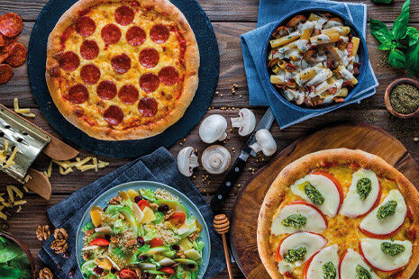 Αλμυρή και γλυκιά απόλαυση με την ακαταμάχητη προσφορά Πίτσα & Dolce της l’artigiano!
