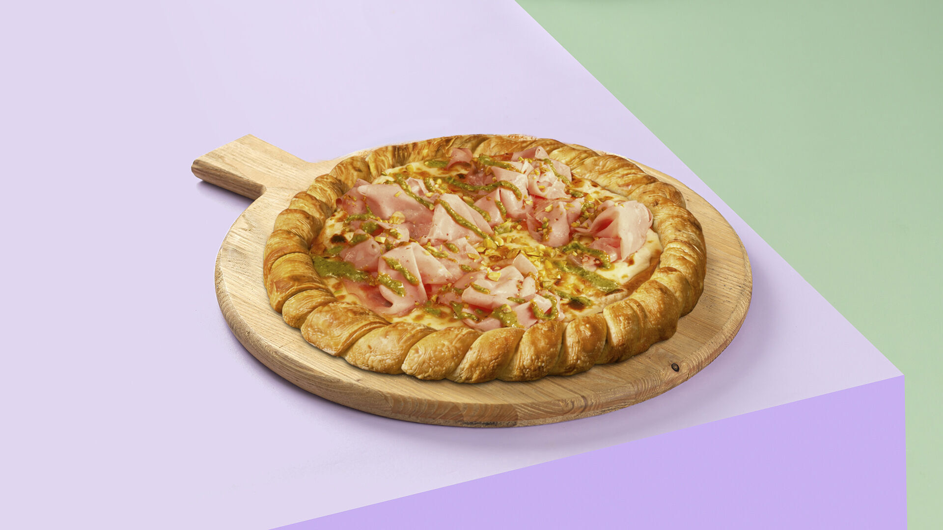 Pizza Croissant Pistachio Mortadella